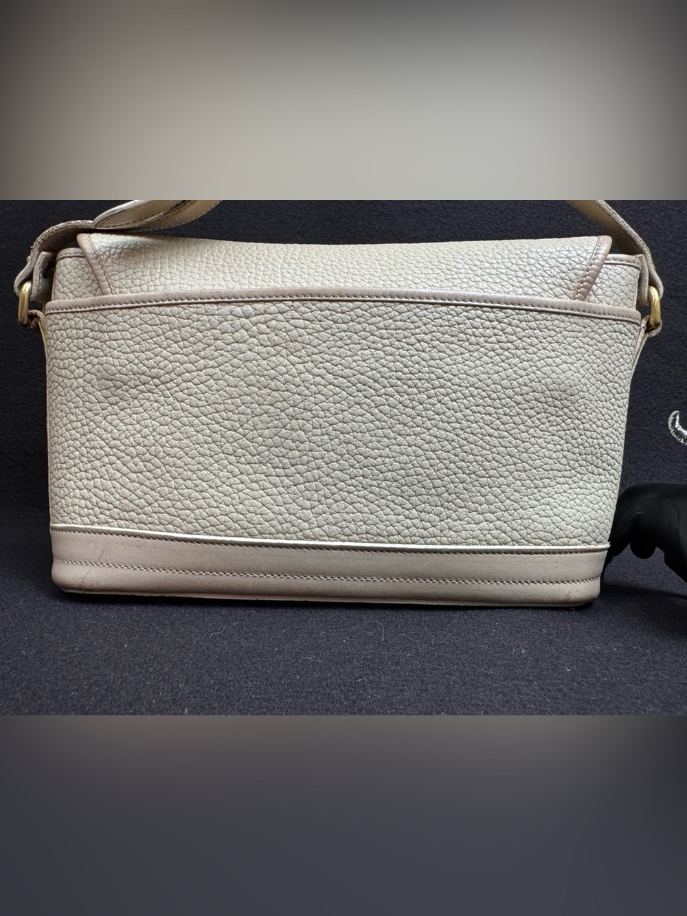 Dooney & Bourke Cream Pebbled Leather Crossbody Bag - Picture 3 of 16